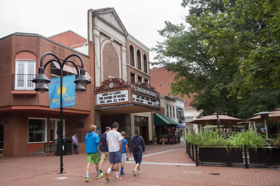 Charlottesville Downtown mall